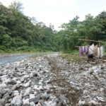 The driveway to the lodge